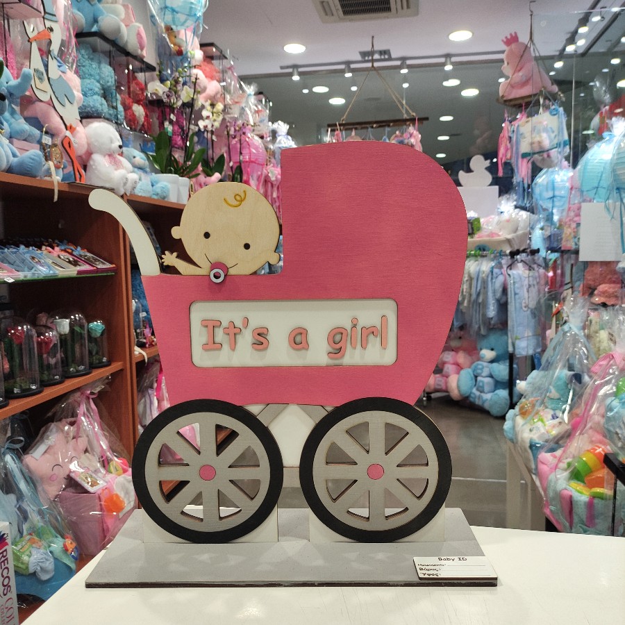 PINK STROLLER FOR A NEWLY BORN GIRL