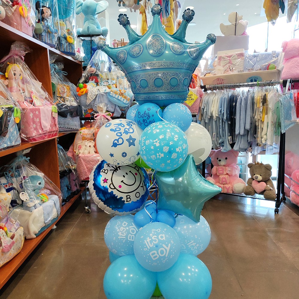 COMPOSITION OF BALLOONS WITH BLUE CROWNS